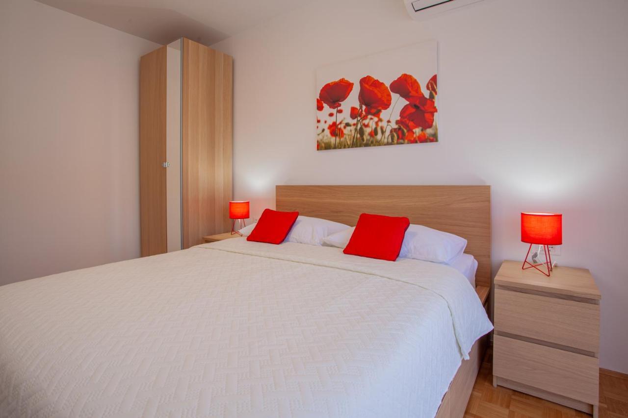 Apartments Eva Црес Экстерьер фото