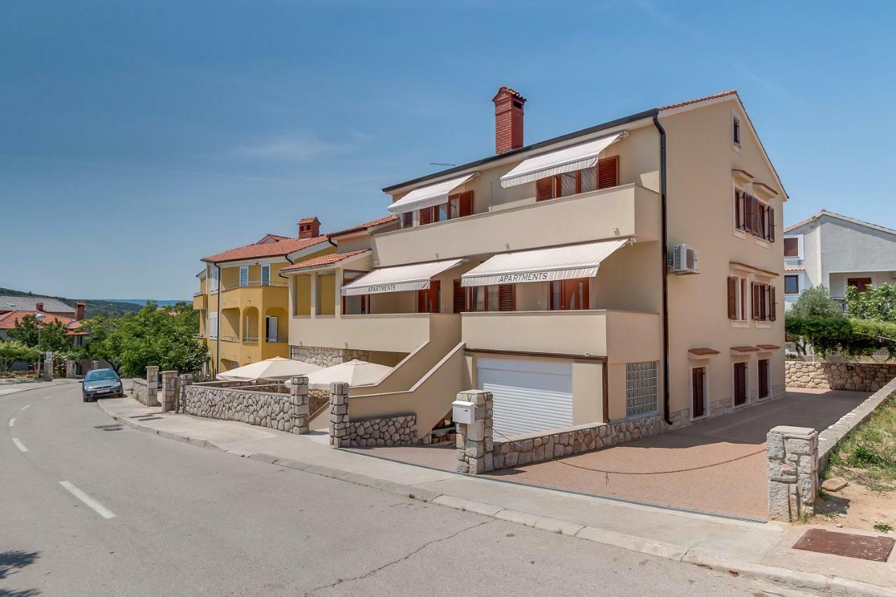 Apartments Eva Црес Экстерьер фото