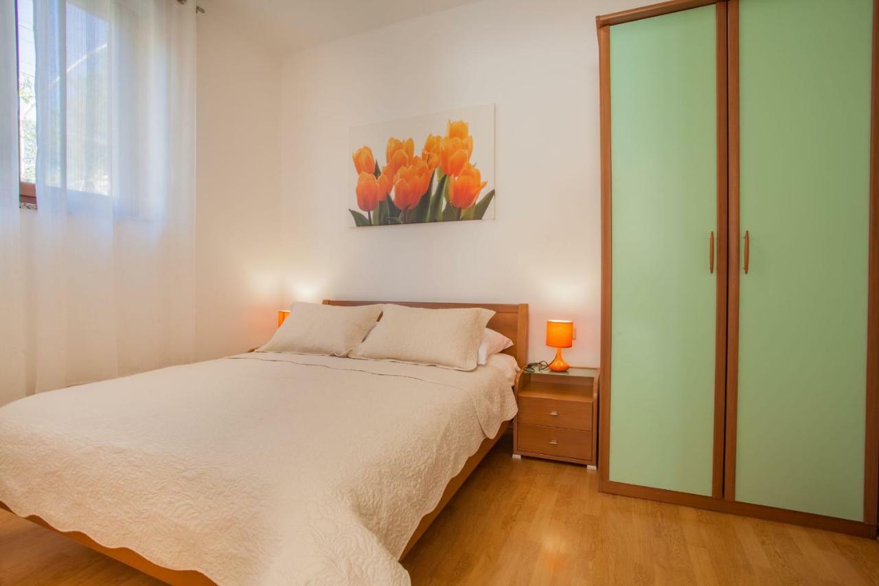 Apartments Eva Црес Экстерьер фото