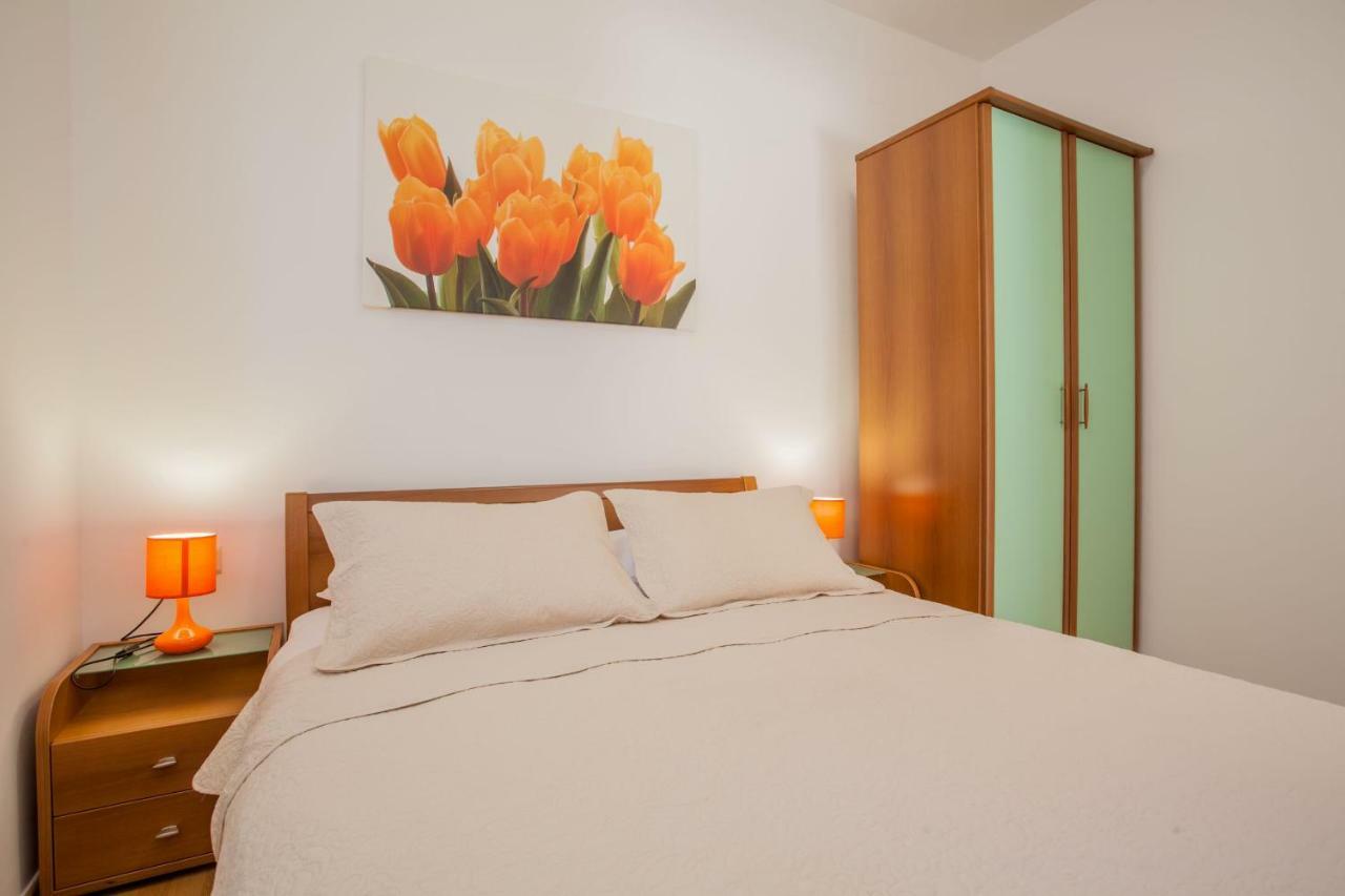 Apartments Eva Црес Экстерьер фото